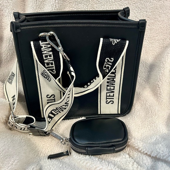 Steve Madden Viral TikTok crossbody bag - Picture 1 of 5